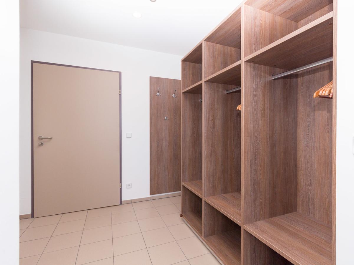 Winbudget "Bed&Breakfast" Wiener Neustadt Exterior foto